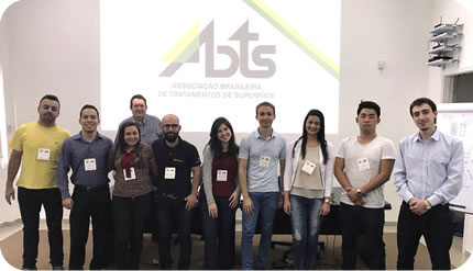 Alunos do 147º Curso de Tratamentos de Superfície